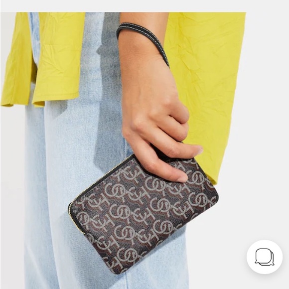 Coach Corner zip wristlet. New in packaging. - Picture 2 of 7